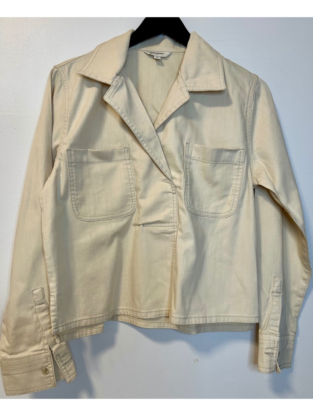 Banana Republic Long Sleeve Collared Shirt Cream Size Medium